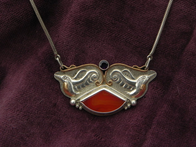 Zwei Kolibris unikatschmuck Kolibris vogel silber kettenanhänger jachat designerschmuck