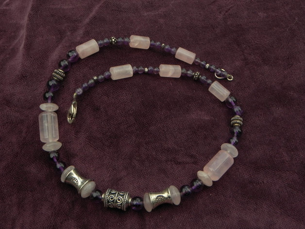 Design Amethyst-Rosenquarz-Kette Amethyst-Rosenquarz-Kette