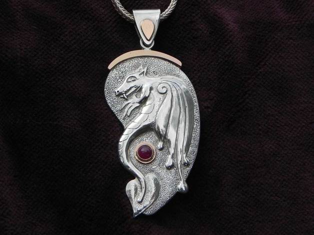 unikatschmuck silber gold anhänger fabelwesen drache designerschmuck