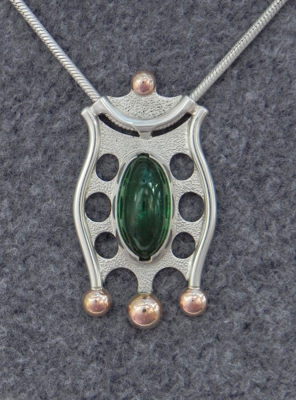 Silverpendant with beautiful Tourmaline